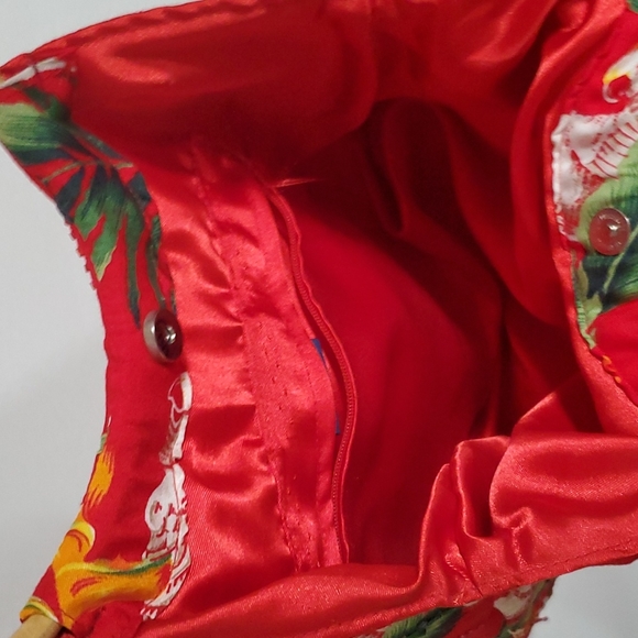 Vintage Embroidered Tropical Bird Purse with Bamboo Handles - Picture 4 of 10